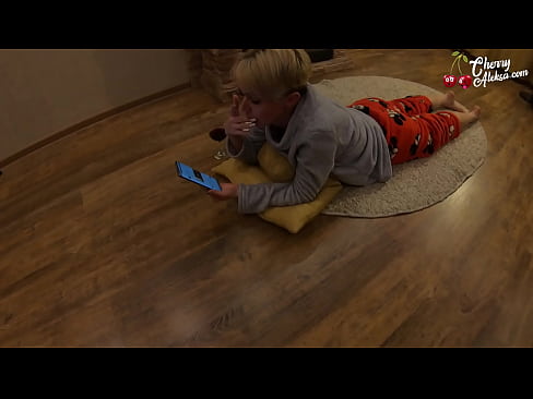 ❤️ Gekke blonde sûgje Enorme lul dy't derop sûgje en stuiterje - Anale seks ❌ Slutsen op fy.nomescriativos.top ❤